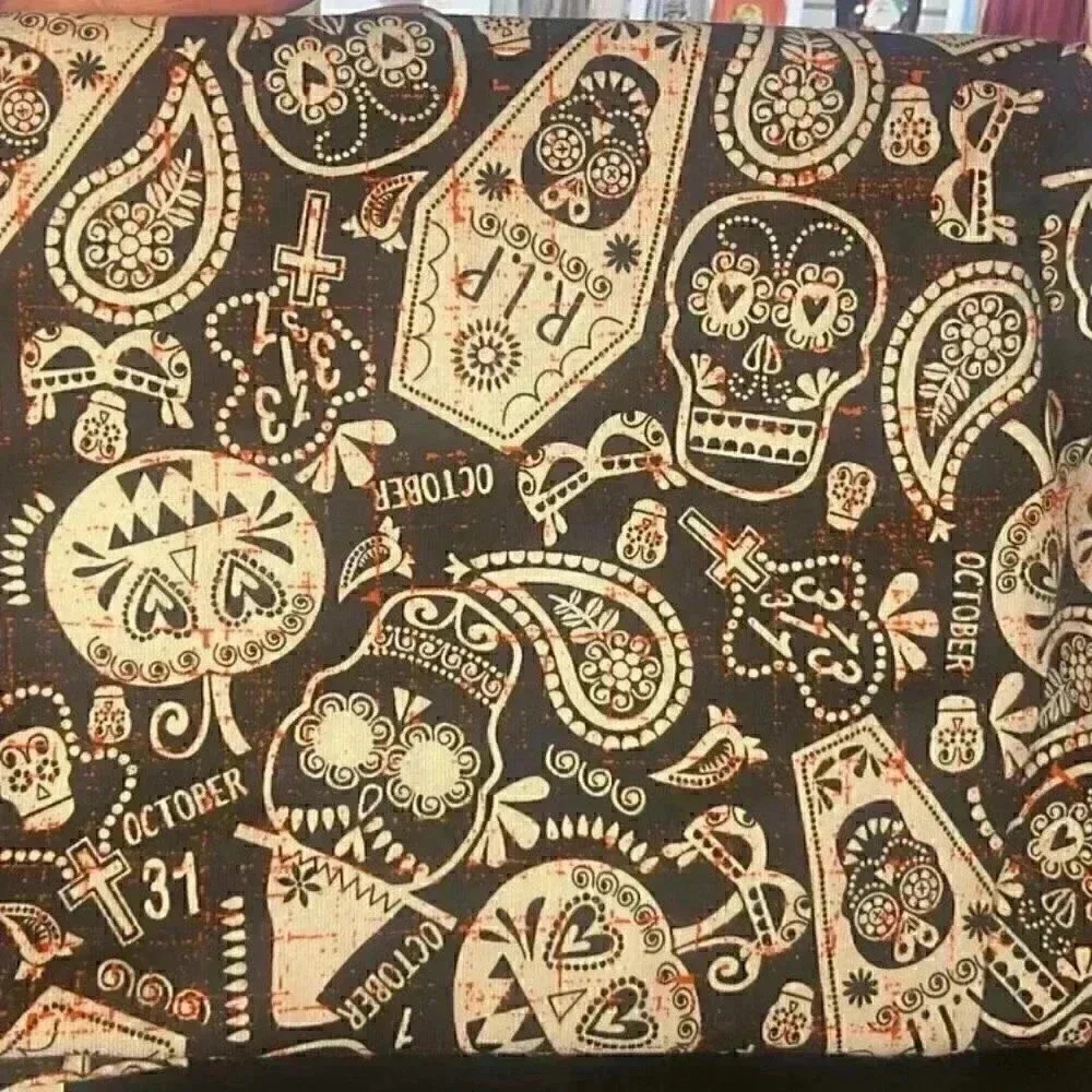 Womens Medium Halloween leggings NEW